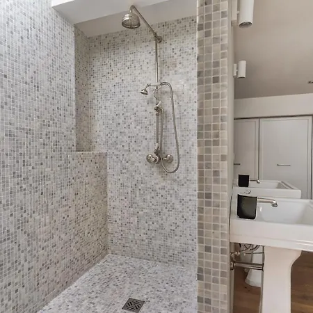 Διαμέρισμα Superbe Loft Avec Patio A Μπορντό