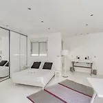 Apartment Superbe Loft Avec Patio A